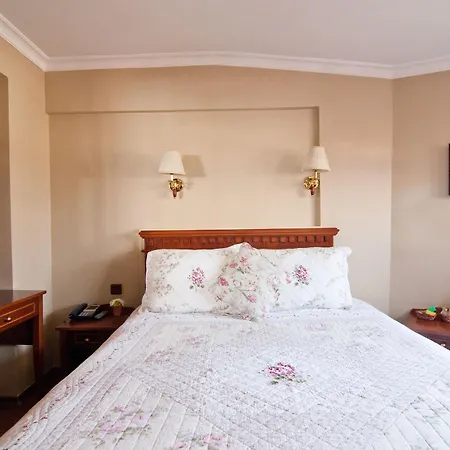 Emine Sultan Hotel 3*