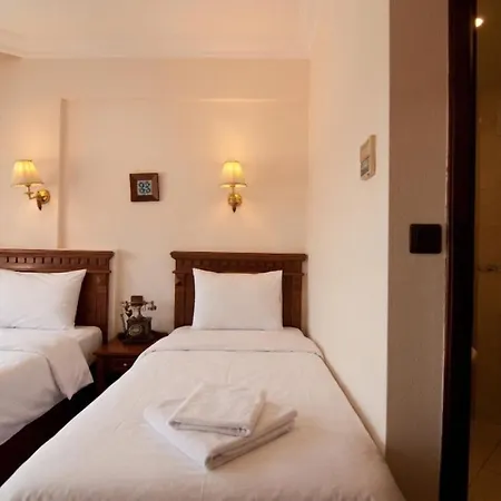 Hotel Emine Sultan 3*