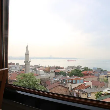 Hotel Emine Sultan 3*