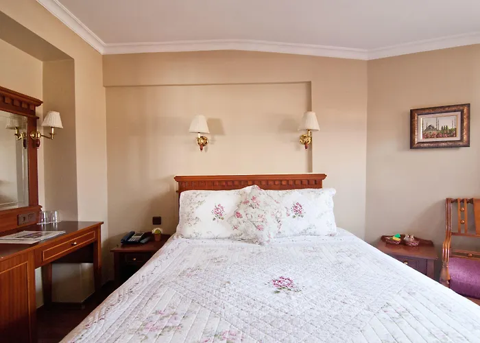 Emine Sultan Istambul