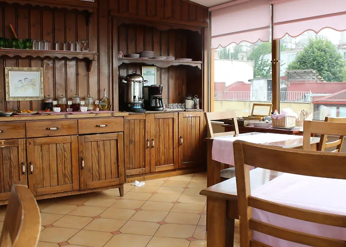 Ξενοδοχείο Emine Sultan 3*